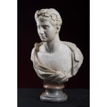 ROMAN SCULPTURE, 17TH CENTURY Caesar Augusto's bust Sculpture in white statuary marble, cm. 74 x