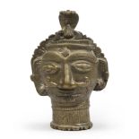 AN HINDI BRONZE HEAD OF VISHNU, EARLY 20TH CENTURY