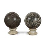 RARE PAIR OF LARGE SPHERES IN AFRICAN MARBLE, 17TH CENTURY