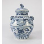 WHITE AND BLUE PORCELAIN VASE, CHINA, 20TH CENTURY