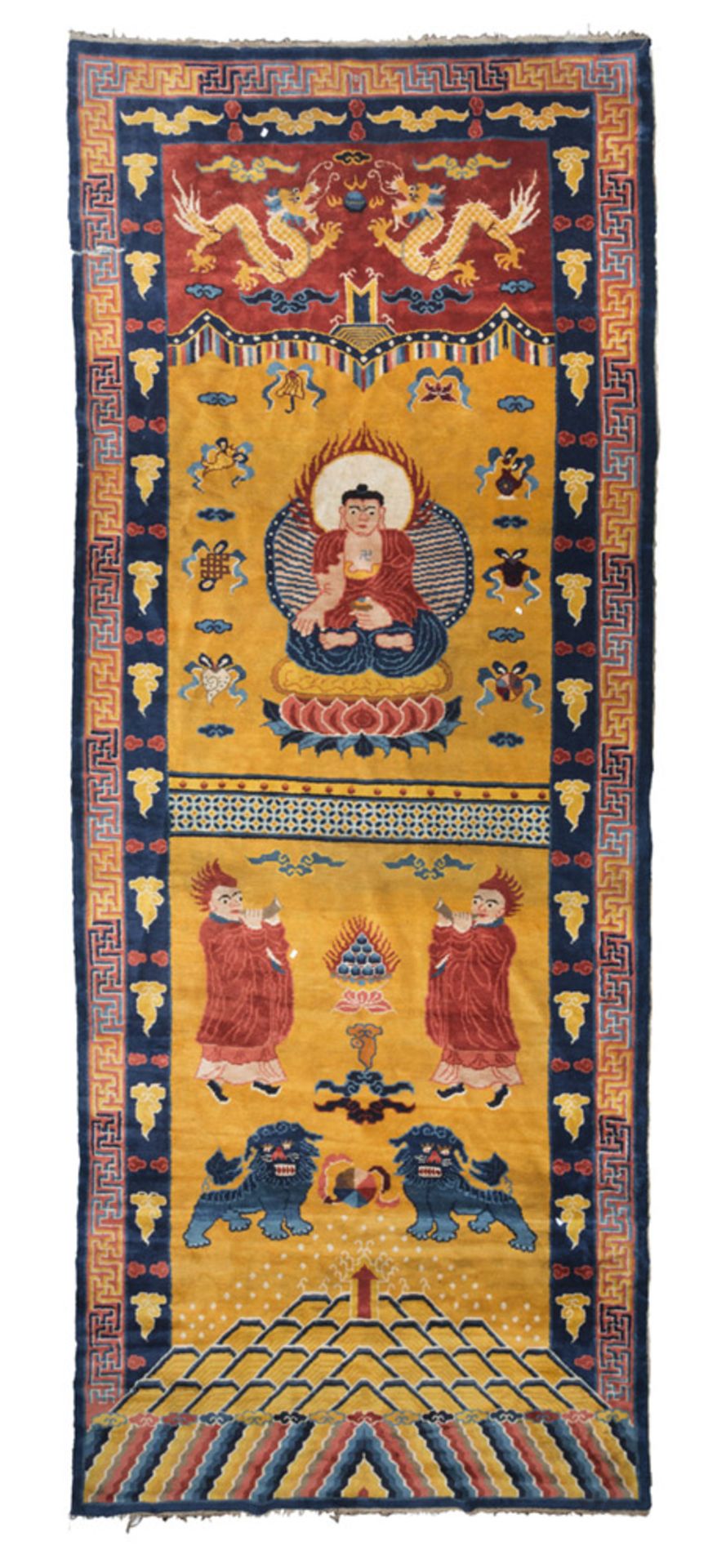 EXCEPTIONAL CHINESE CARPET, PEKING LATE 19TH CENTURY