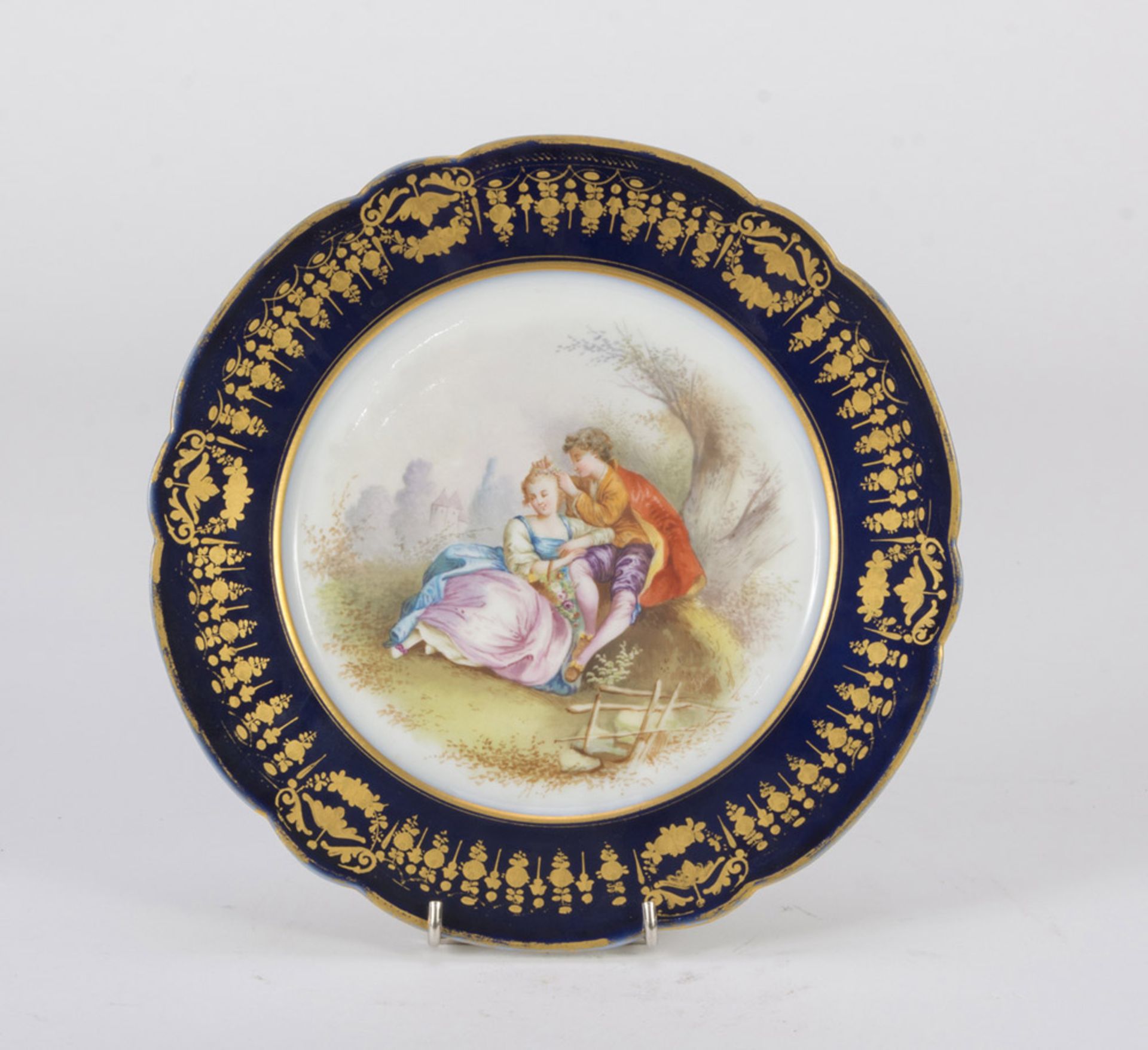 PORCELAIN DISH, SEVRES 20TH CENTURY