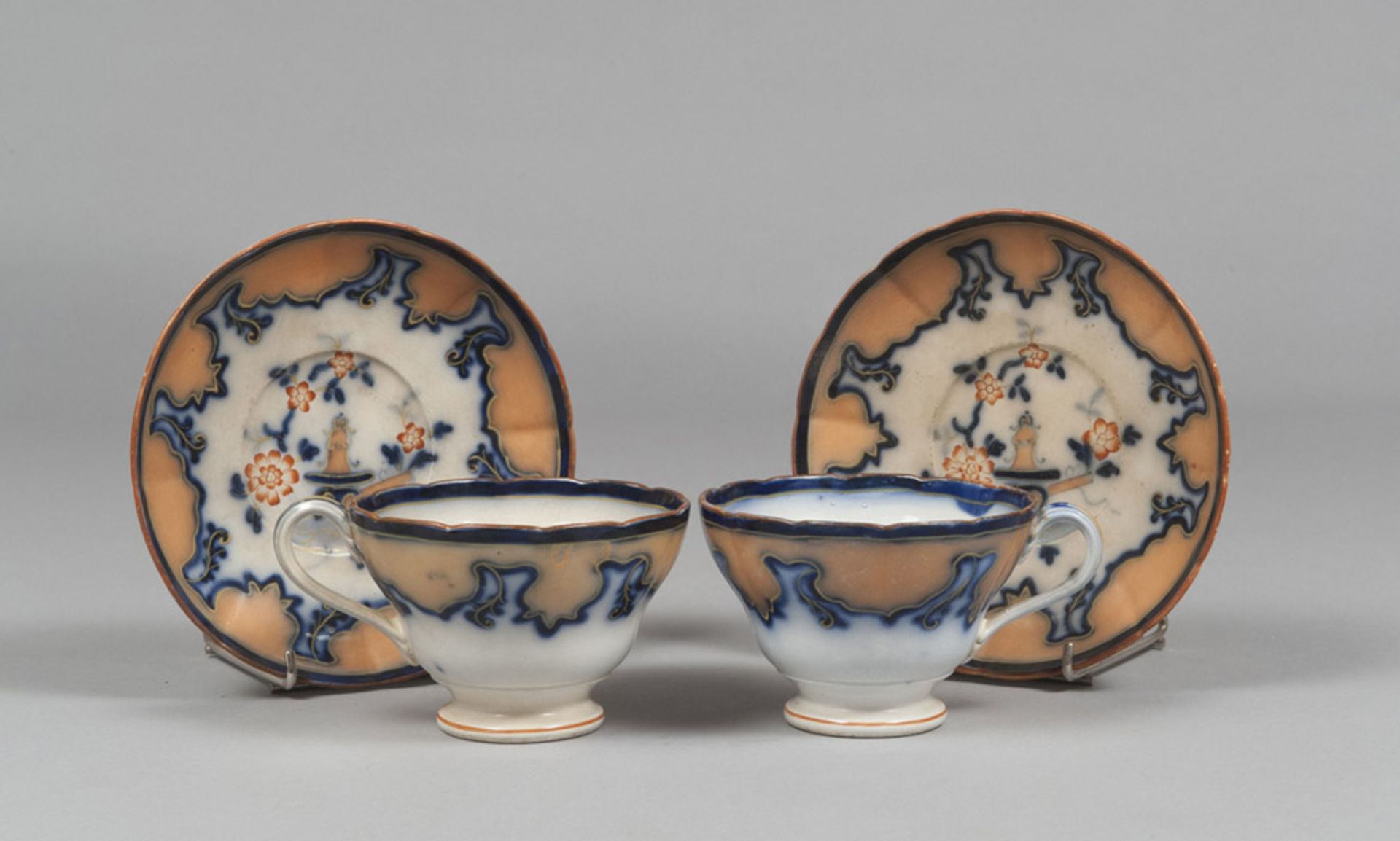 PAIR OF CUPS IN EARTHENWARE, PROBABLY ENGLAND, 19TH CENTURY