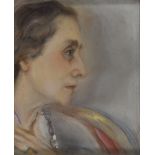 ELICA BALLA (Roma 1914 - 1995) Ritratto di donna Pastelli su cartoncino, cm. 32,5 x 27 Firma in