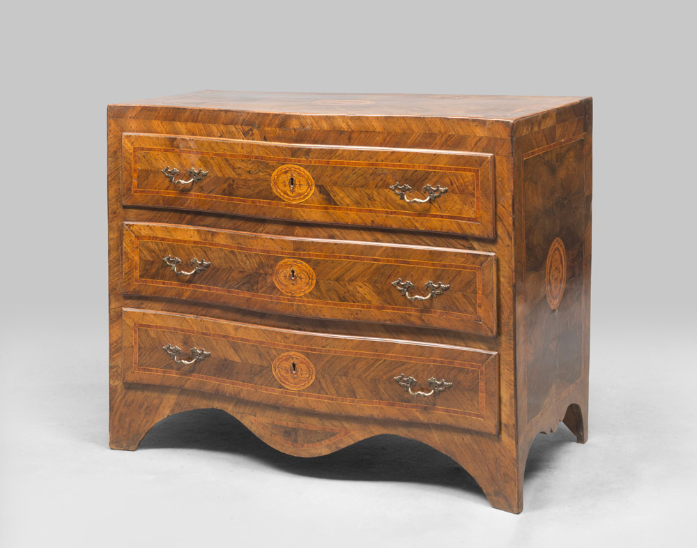 BEAUTIFUL COMMODE IN VIOLET WOOD – NAPLES OR MALTA – 18TH CENTURY