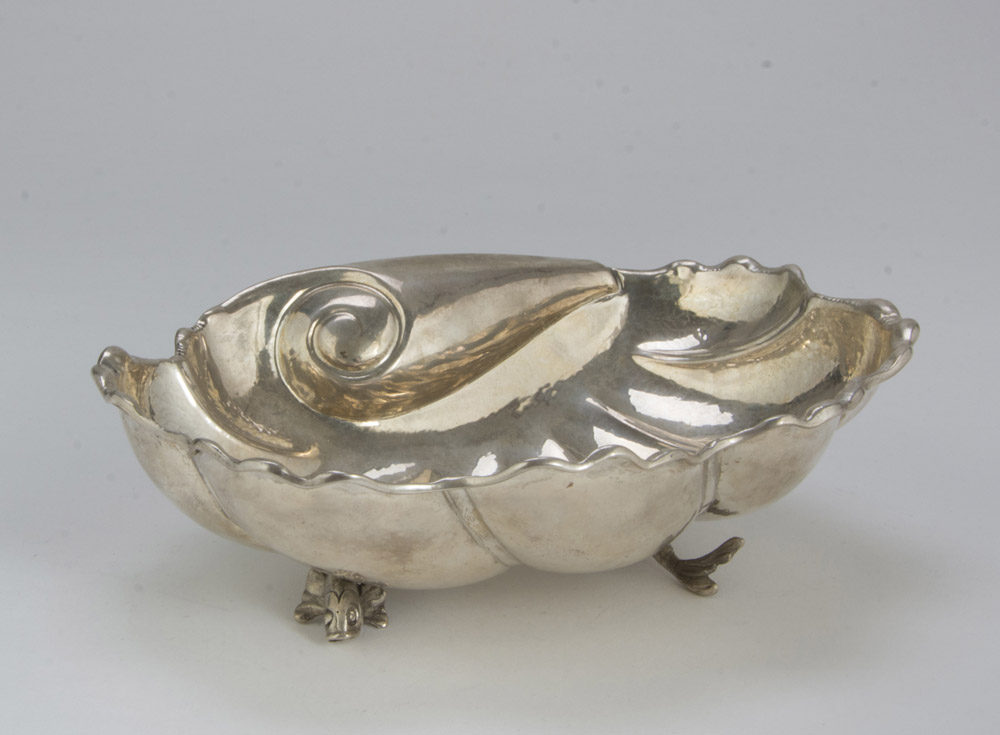 SMALL BASIN IN SILVER – ITALY 20TH CENTURY