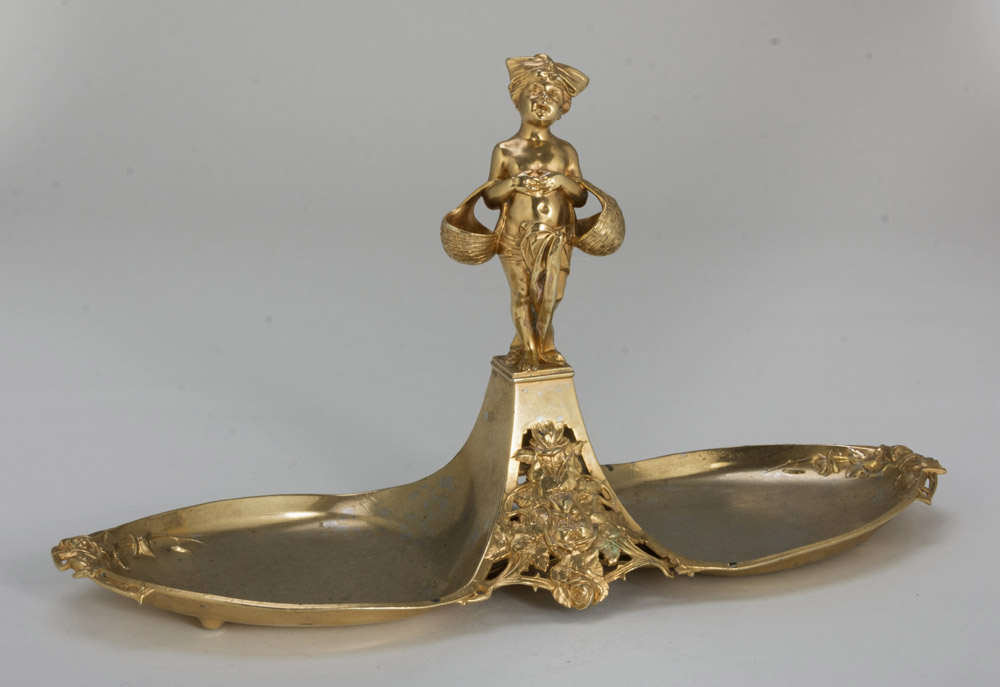 APPETIZER PLATE IN GILDED METAL – PUNCH WMF – EARLY 20TH CENTURY