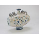 SMALL MAJOLICA BOTTLE – CALTAGIRONE 20TH CENTURY