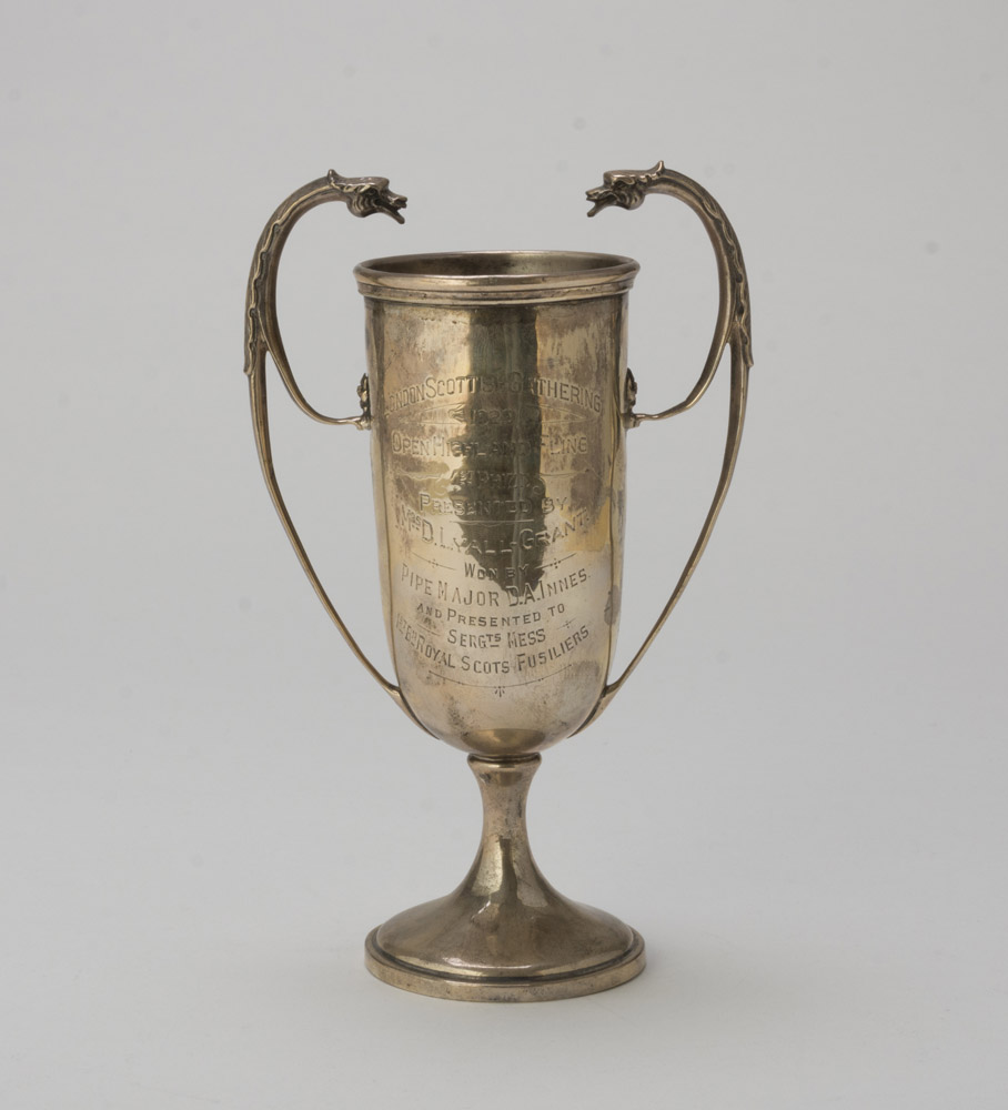 TROPHY BEAKER IN SILVER – PUNCH LONDON EARLY 20TH CENTURY