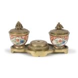 SMALL INKWELL IN BRONZE AND PORCELAIN, PROBABLY FRANCE LATE 18TH CENTURY with small basin in China