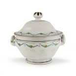 TUREEN IN MAIOLICA, CALTAGIRONE LATE 18TH, EARLY 19TH CENTURY of white enamel decorated with