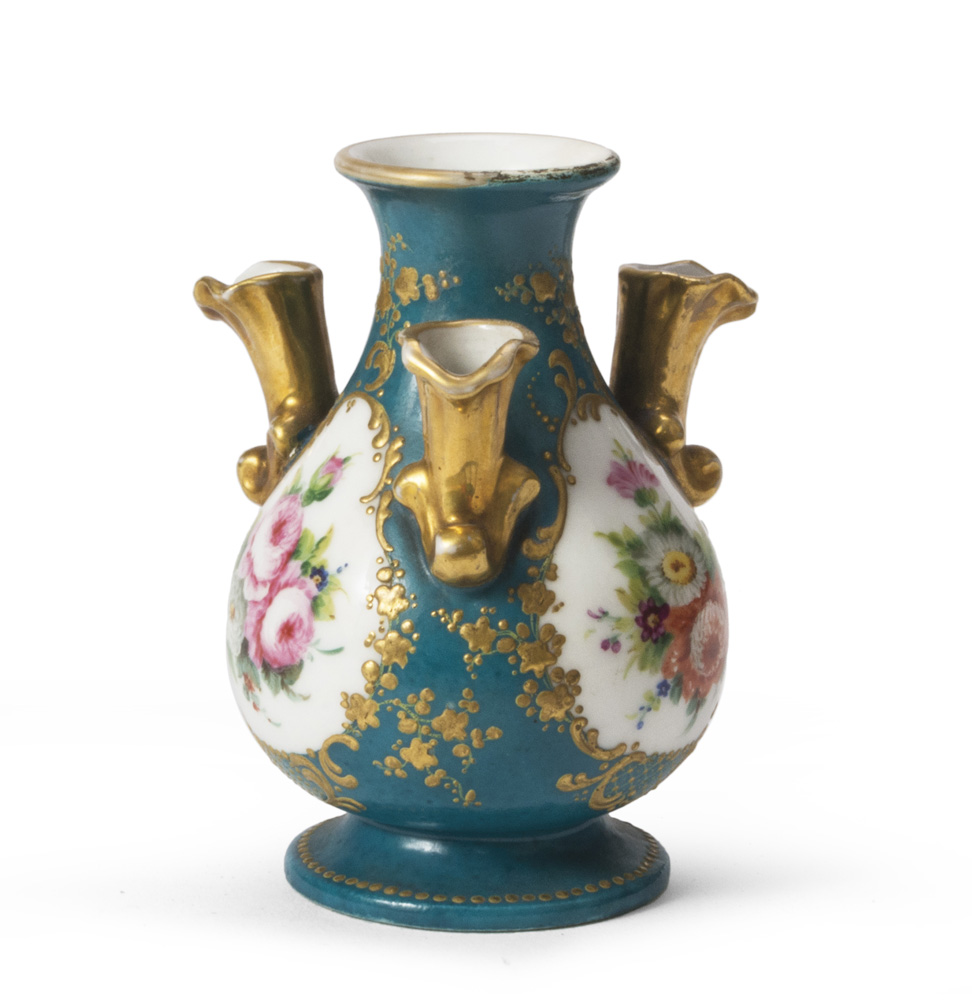 MIGNON PORCELAIN FLOWERVASE, SEVRES EARLY 19TH CENTURY polychrome enamels on turquoise ground,