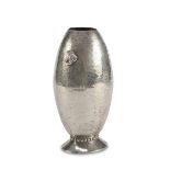 SILVER VASE, PUNCH ALEXANDRIA KINGDOM OF ITALIA, 1934/1944 body chiselled to submarine ground and