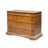 BEAUTIFUL COMMODE IN CHERRY TREE, VENETIAN 18TH CENTURY moved front with three drawers. Smooth