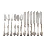 Sixteen pieces of Silver cutlery, Punch SHEFFIELD 1901 with handles chiselled to leaves and