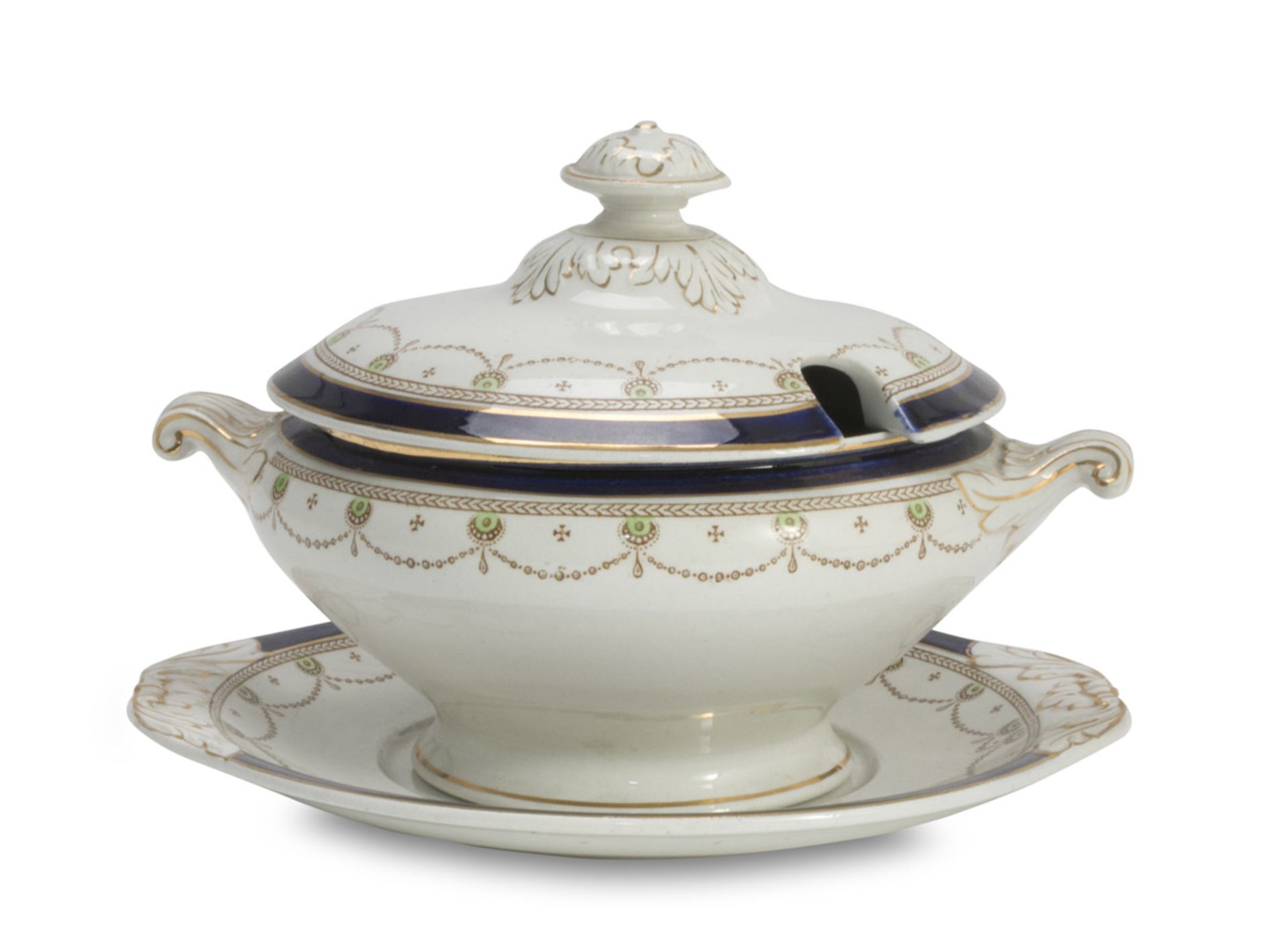 MIGNON TUREEN IN CERAMICS, ENGLAND LATE 19TH CENTURY in white, cobalt and gold enamel, decorated