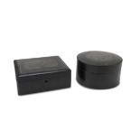 TWO BLACK LACQUER WOOD BOXES. CHINA FIRST HALF 20TH CENTURY. Measures cm. 7 x 18 x 20. DUE SCATOLE