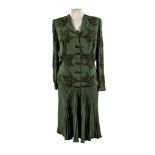 COMPLETO DA SERA TELLINI, ANNI '30/'40 in due pezzi, giacca in seta verde ricamata con perline e