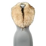 FUR COLLAR, 1950s in bright fox fur. COLLO DI PELLICCIA, ANNI '50 in volpe chiara.