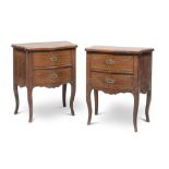 PAIR OF SMALL COMMODES IN WALNUT, ROME SECOLO with tabby reserves in violet wood and boxwood.
