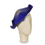 Hat, 1950s in violet tulle with veil color ivory. ACCONCIATURA, ANNI '50 in tulle viola con