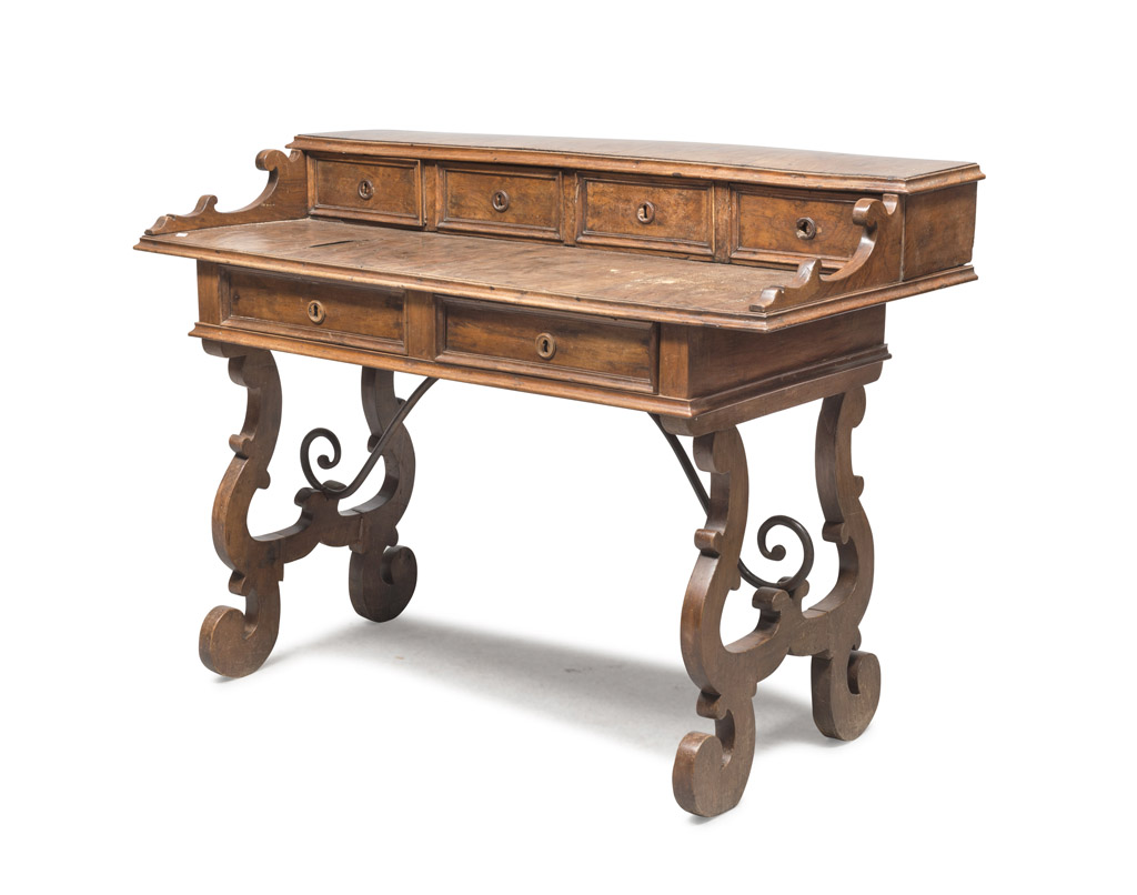 WRITING DESK ST. PHILLIP IN BRIAR WALNUT, CENTRAL ITALY, ELEMENTS OF THE 18TH CENTURY with stand