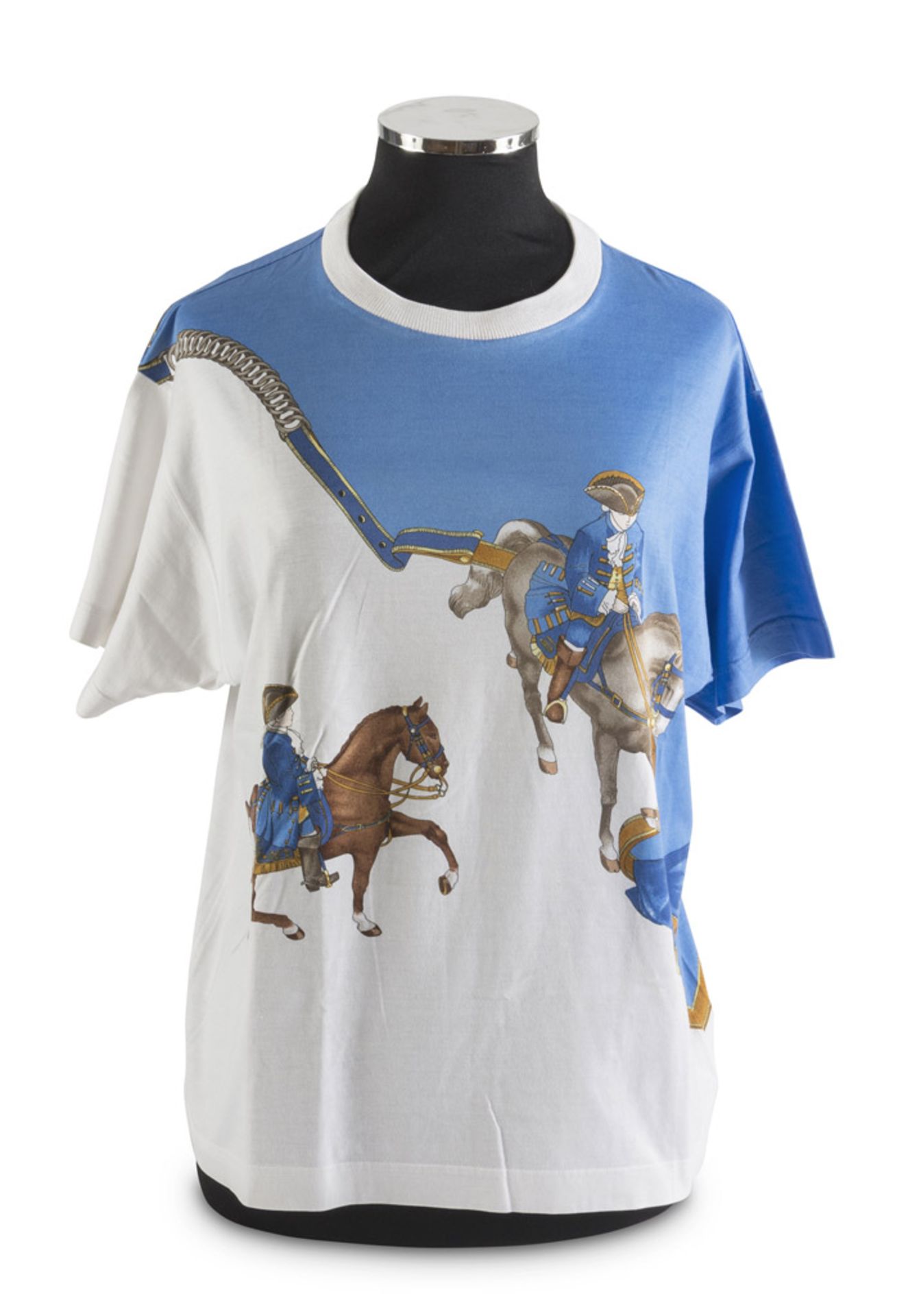 SHIRT HERMES in cotton with equestrian drawing. It cuts medium. MAGLIETTA HERMES in cotone con