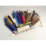 COLLECTOR'S BALL PENS.