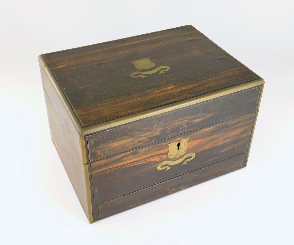 VICTORIAN BOX.