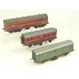 BRAKE/LUGGAGE COACHES.