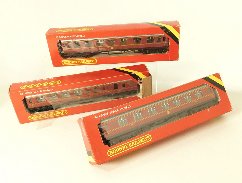 HORNBY COACHES.