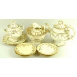 An English porcelain part tea service, early 19th century,