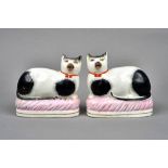 A pair of Staffordshire pottery cats, second half 19th century,