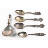 Four American souvenir spoons, detailed sterling, Commemorating Greater New-York,