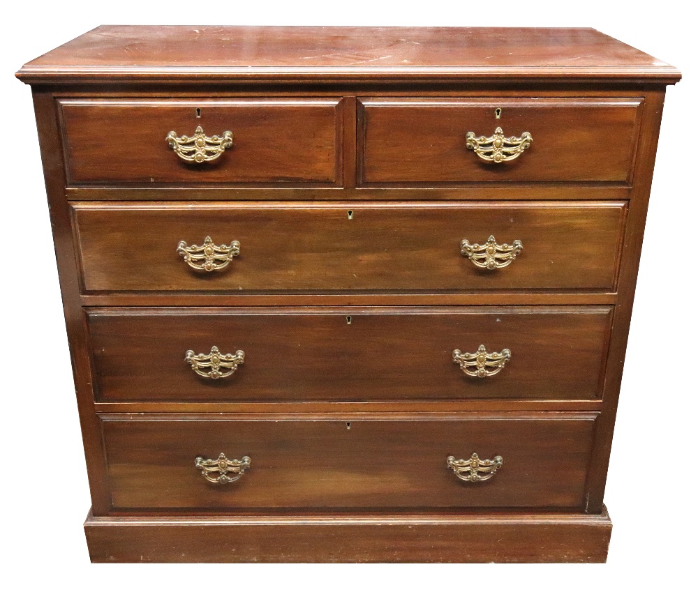 An Edwardian mahogany chest, fitted with two short and three long drawers, 105cm wide.
