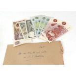 A consecutive run of twenty un-circulated 10 Shillings bank notes, signed by J S Fforde,