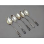 Five Scottish Provincial stylized Hanoverian pattern dessert spoons,