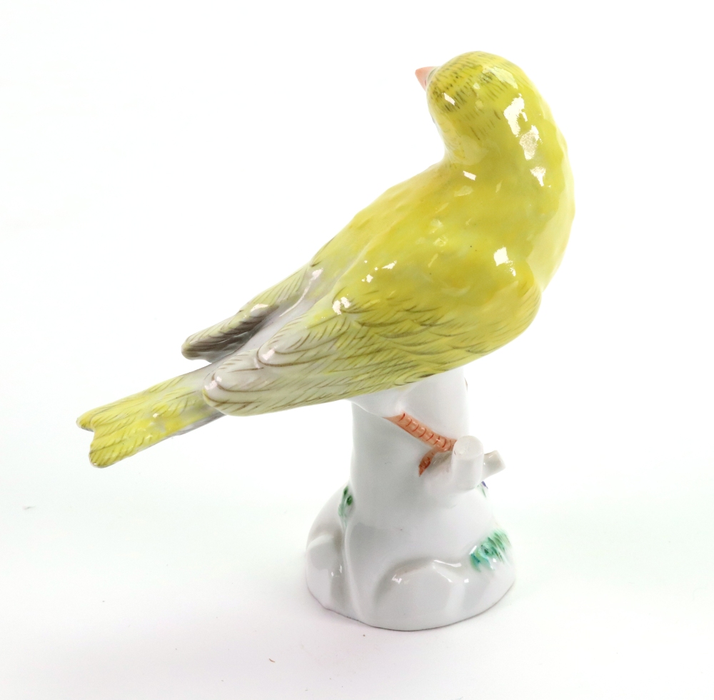 A Meissen model of a yellow bunting, 20th century, modelled perched on a tree stump, - Image 3 of 5