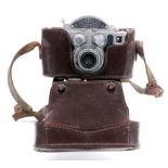 A Universal Camera Corp (NYC) Mercury Model CC camera, 1938 - 42, in leather carrying case.