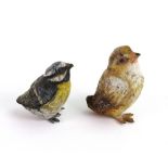 Two Austrian cold painted bronze miniature figures of birds, early 20th century, 3.
