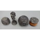 An Adolf Hitler NSDAP, Third Reich figural desk seal (7.