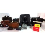 Photography interest, including; a group of 20th century film cameras to include Wettar, Agea,