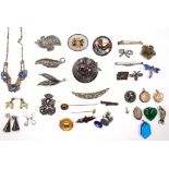 A group of jewellery, comprising; two stick pins,