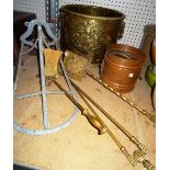 Metalware collectables, including; a brass coal bucket with heraldic lion plaque, three fire tools,