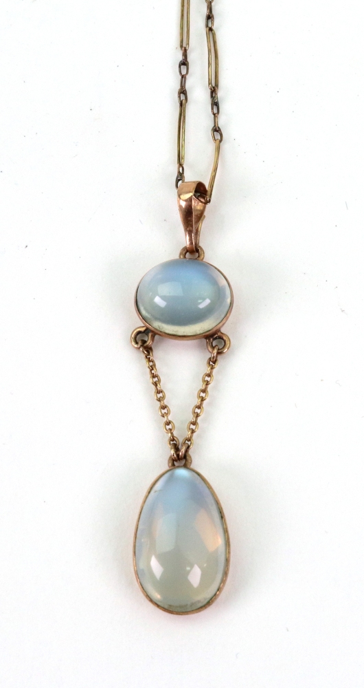 An Edwardian gold pendant,