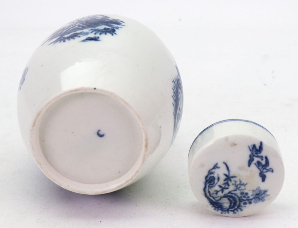 A Worcester blue and white ovoid tea canister and cover, circa 1770, - Image 6 of 12
