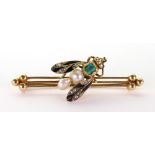 An emerald, cultured pearl and gem-set fly bar brooch,