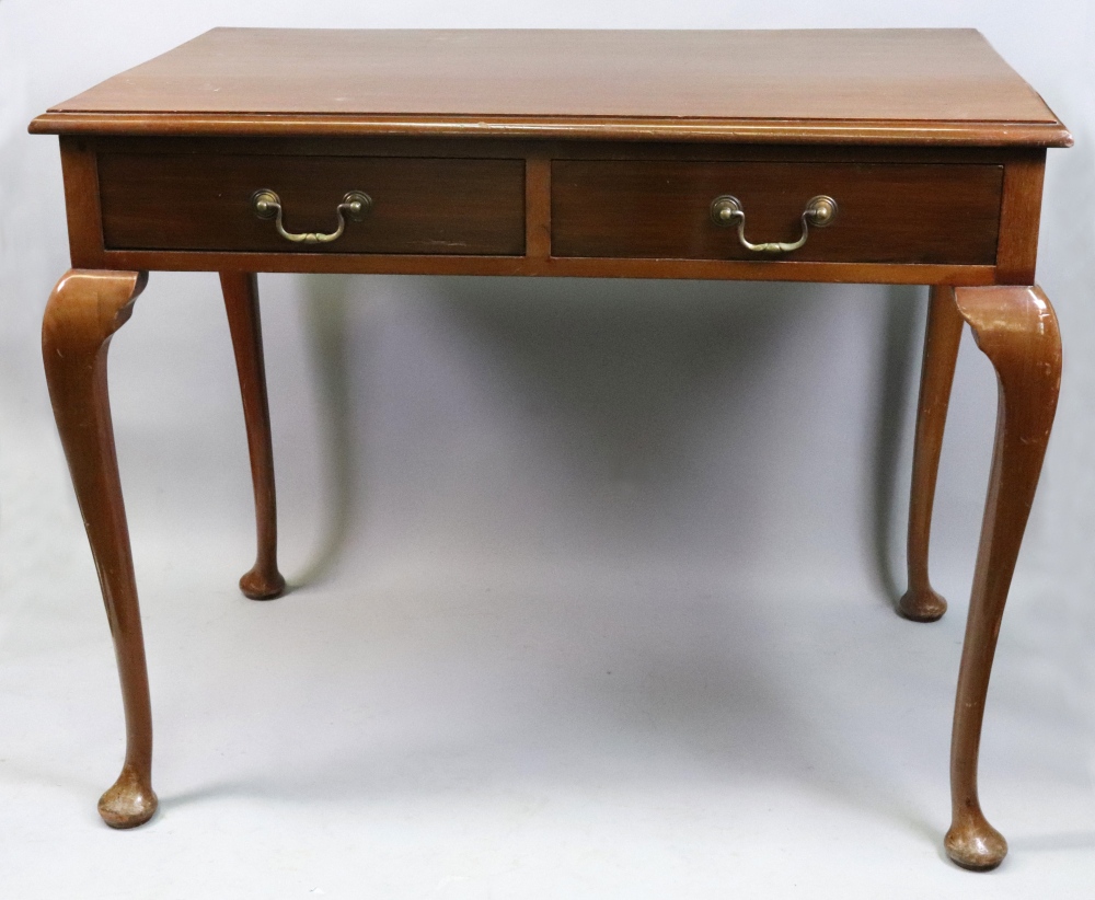 A George III mahogany demi lune console table, 107cm wide x 51. - Image 2 of 2