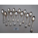 A set of twelve King's pattern silver teaspoons 9oz approx London 1967 est: £70-£100