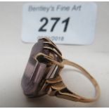 A 9ct gold ladies amethyst ring (size N) est: £40-£60